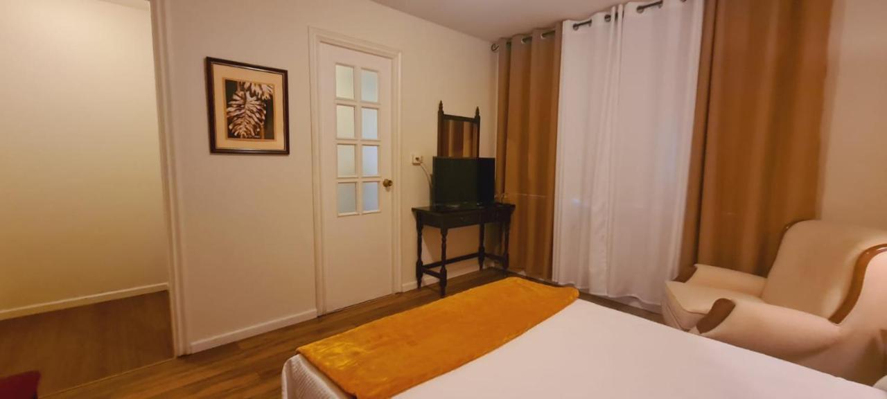 La Casa De La Abuela Hotell Narón Exteriör bild
